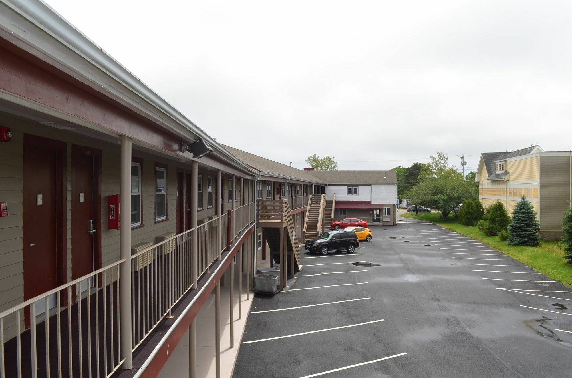 Hyannis Host Inn ภายนอก รูปภาพ